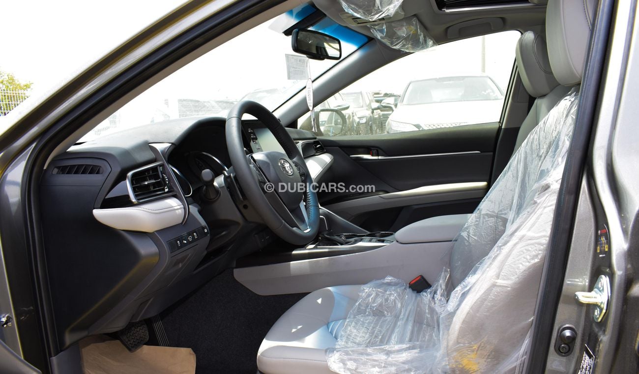 Toyota Camry SE 2.5 L