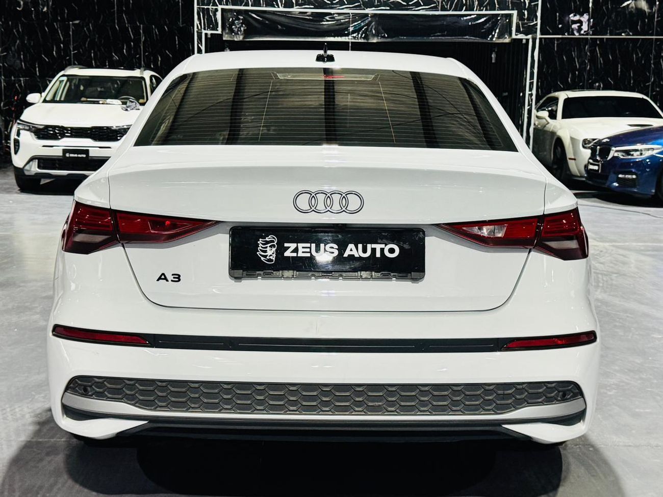 أودي A3 35 TFSI S Line 1.4L