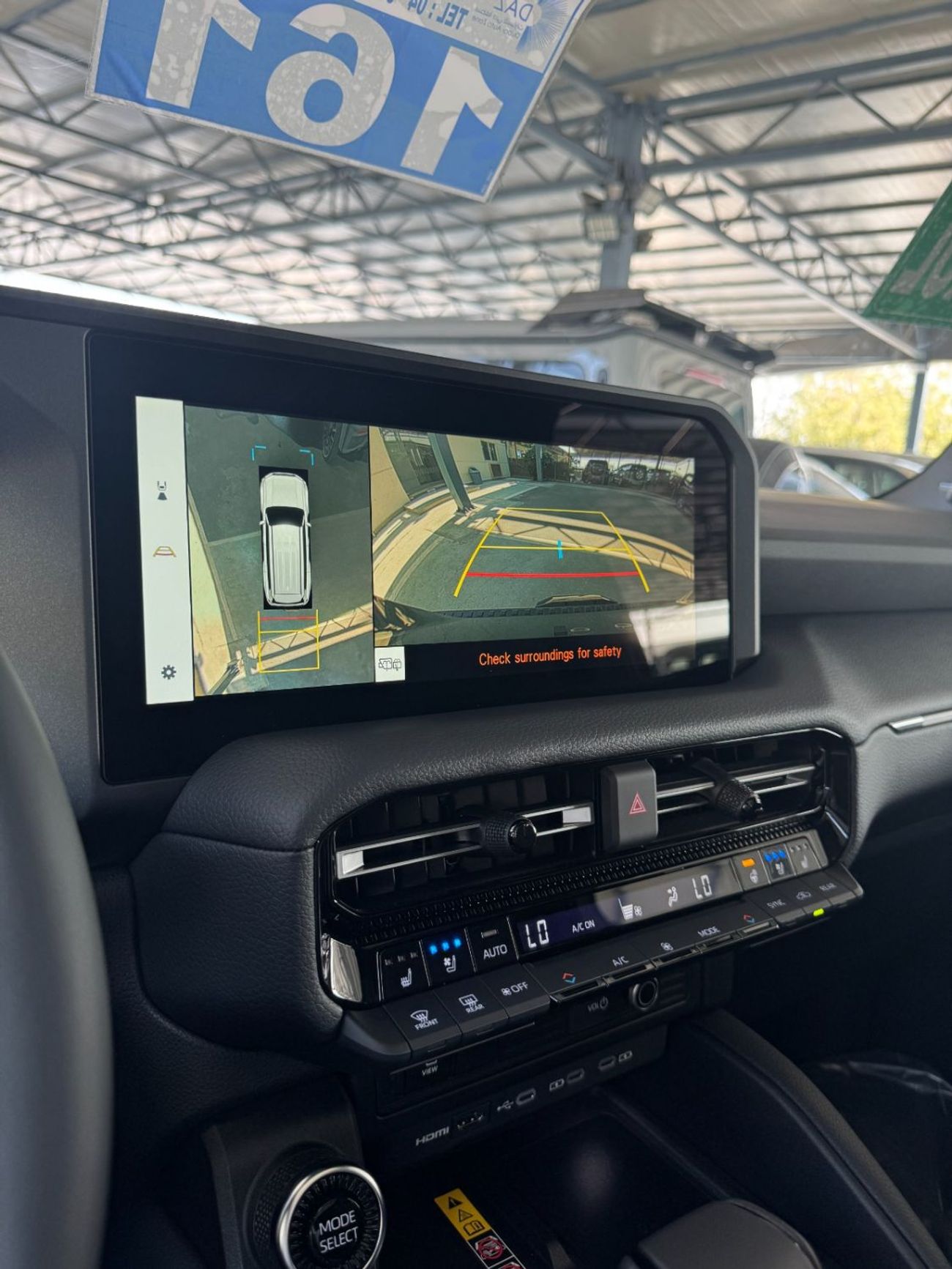 تويوتا برادو 2.4 TURBO LUXURY PANORAMA FULL **EXPORT ONLY**التصدير فقط خارج الخليج**