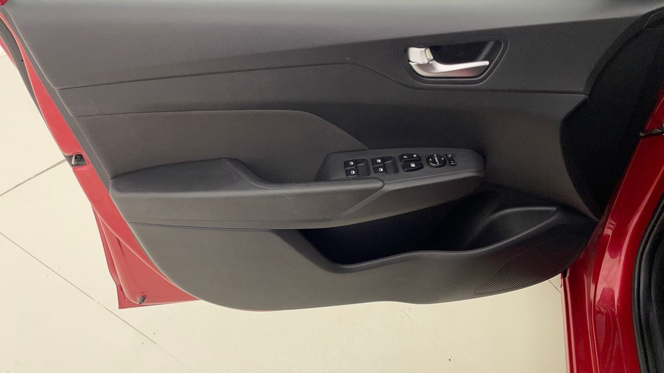 Hyundai Accent SMART 1.6 | Zero Down Payment | Home Test Drive