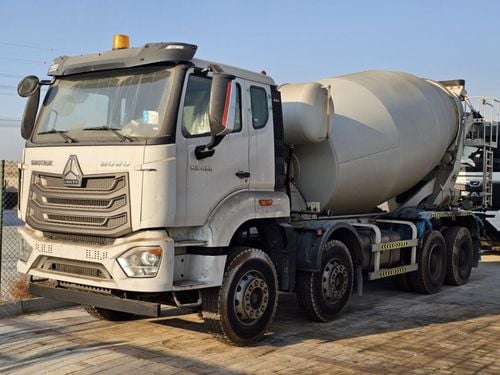 سنوترك هوو HOWO-NX 8x4 Mixer