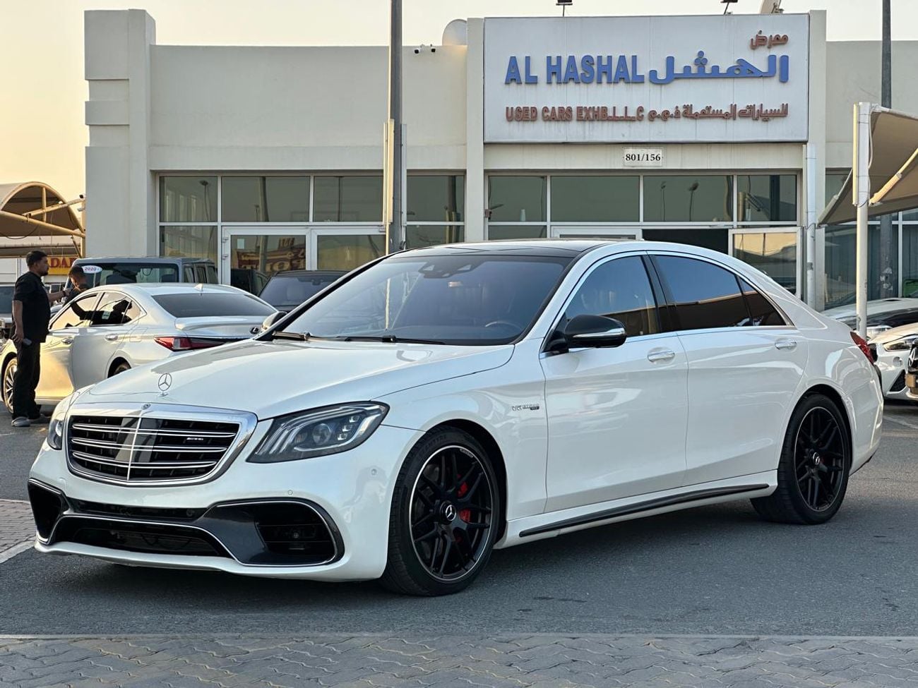 مرسيدس بنز S 63 AMG Std 4.0L (612 HP)