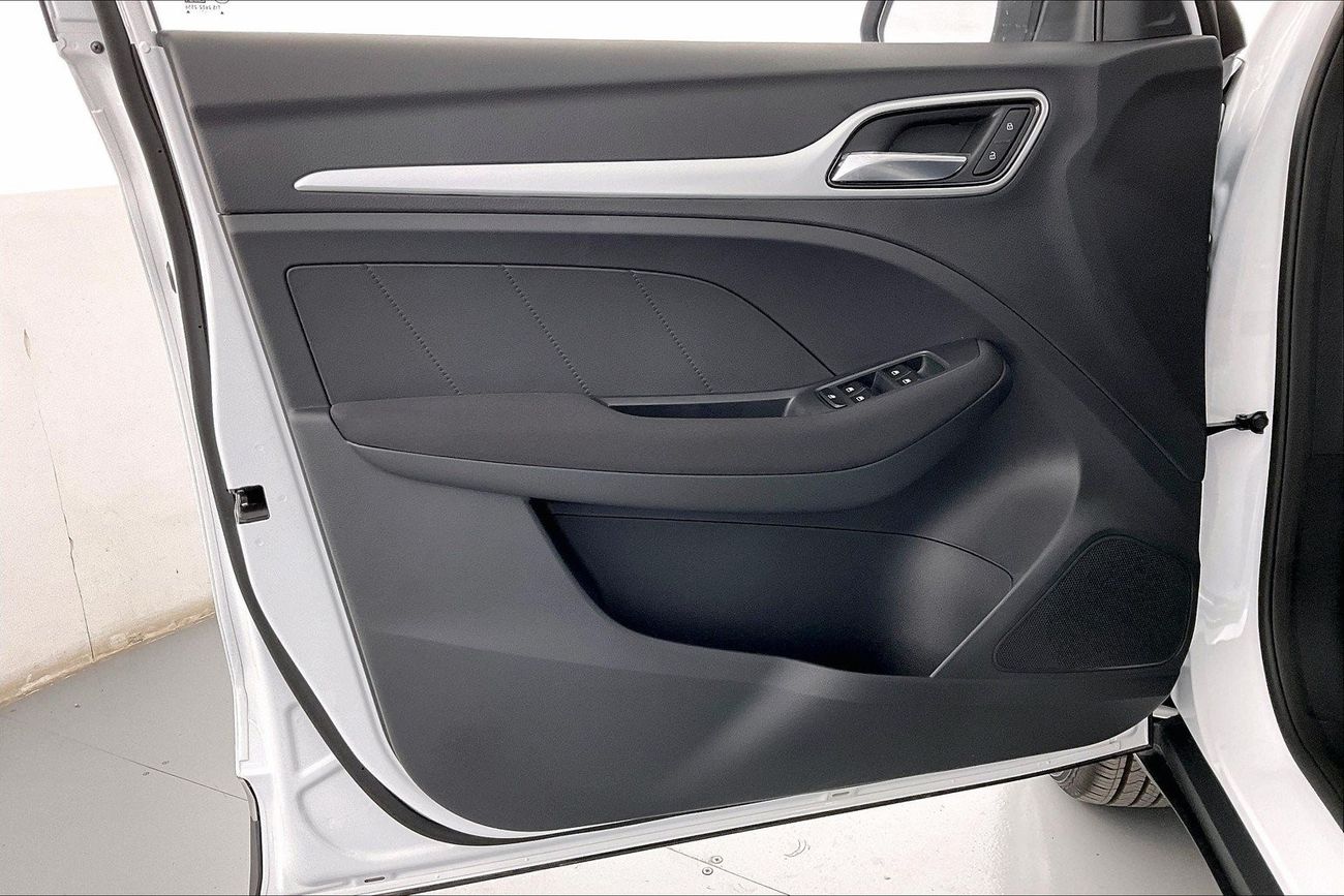 MG ZS Standard| 1 year free warranty | Exclusive Eid offer