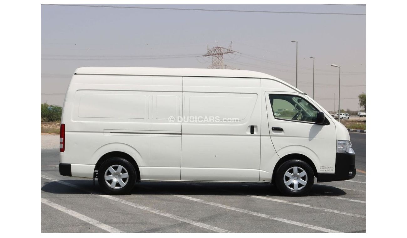 Toyota Hiace 2018 | HI ROOF DELIVERY VAN WITH GCC SPECS AND EXCELLENT CONDITION