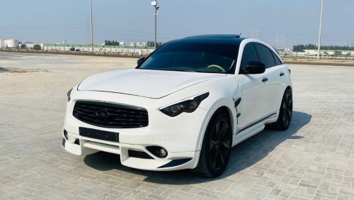 Infiniti FX50 Good condition car GCC