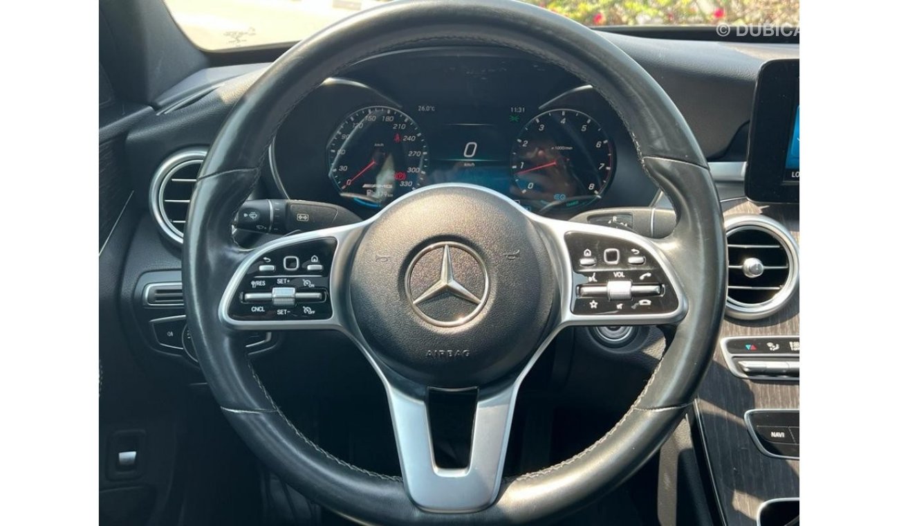 Mercedes-Benz C 300 Std MERCEDES BENZ C300 AMG 2019 KIT C63 WITH DEALER WARRANTY