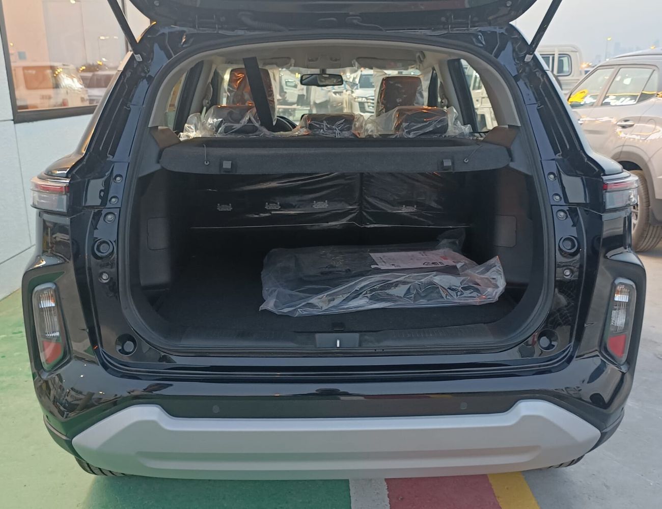 Suzuki Grand Vitara 1.5L V4 HYBRID / WITHOUT SR /  360* CAMERA / LEATHER SEATS  (CODE # 67751)