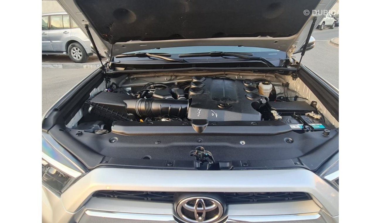 Toyota 4Runner LIMITED EDITION START & STOP ENGINE 7 SEATER 4.0L V6 2018 AMERICAN SPECIFICATION
