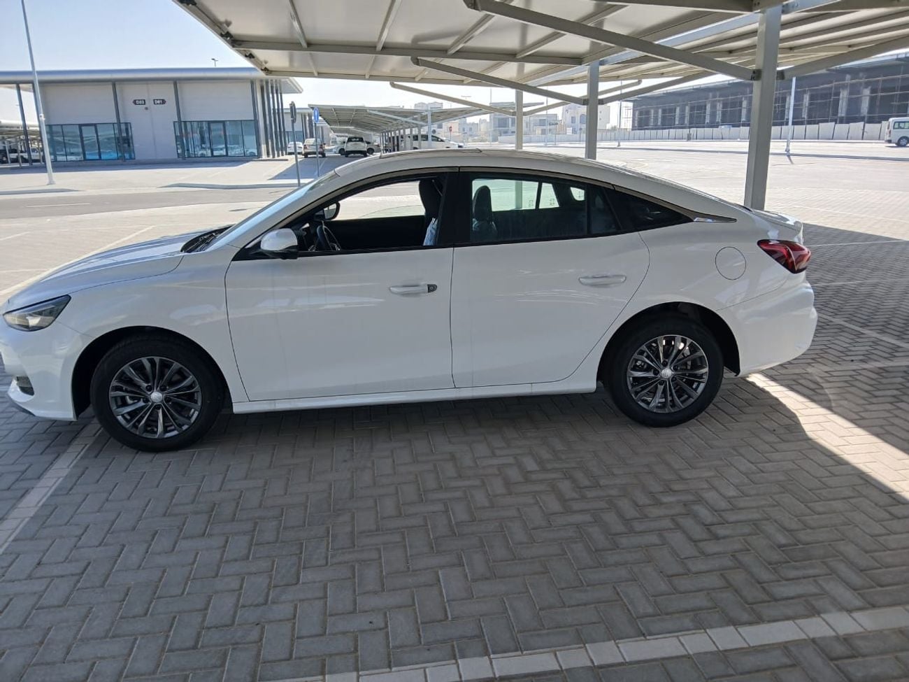 MG 5 LUX MG 5 Automatic Global Luxury with Sunroof 2026 Model, Delivery After 15 Days