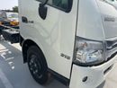 Hino 300 2023 Hino 916 6.1Tons Diesel Manual Gear