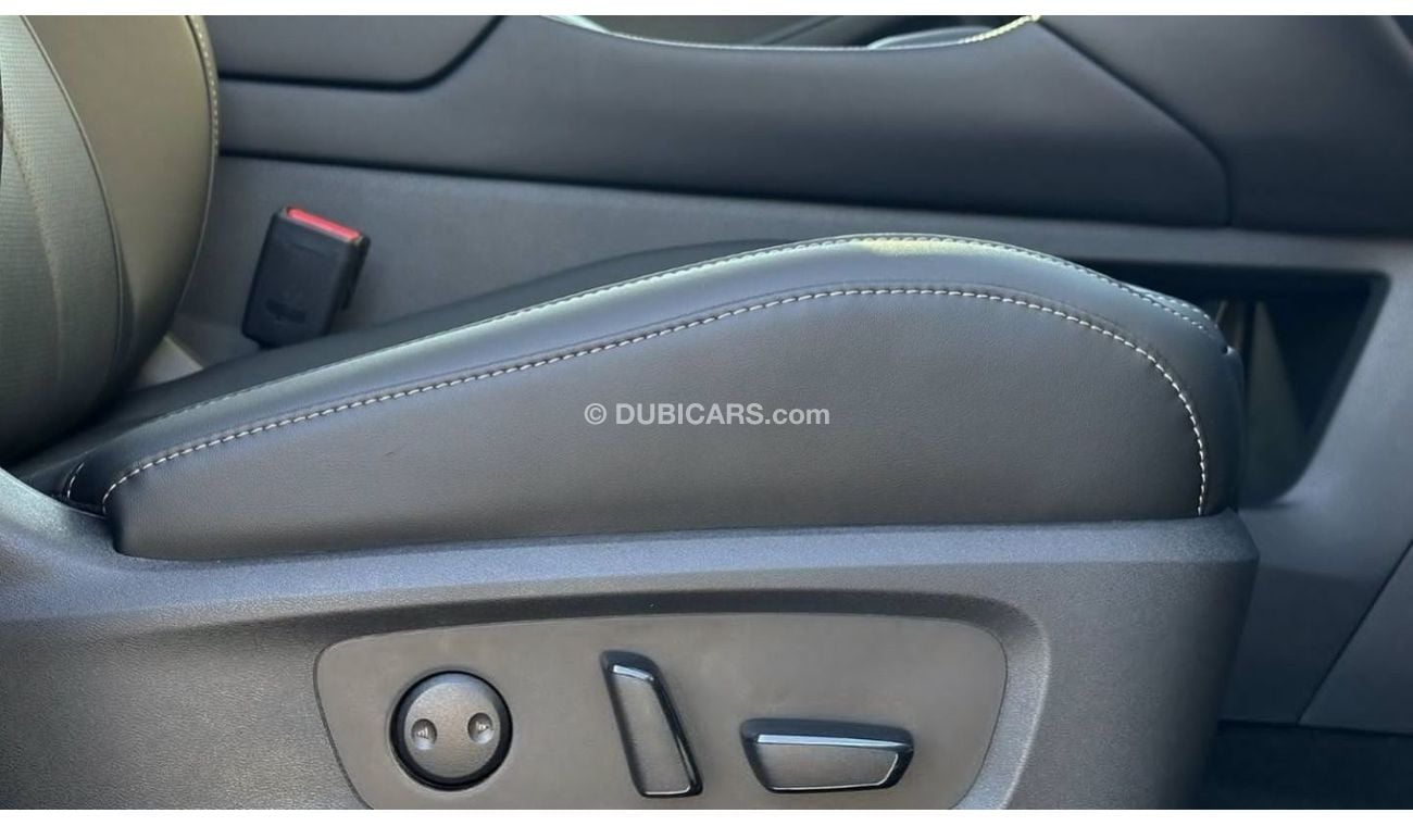 إنفينيتي QX60 LUX Climate Package AWD Under Warranty