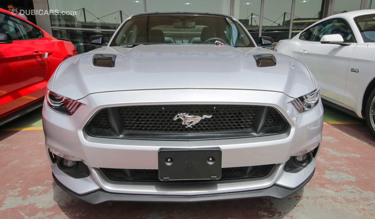 Ford Mustang GT Premium+, 5.0L V8 0 km, GCC with 3 Years or 100K km Warranty and 60K km Service at AL TAYER