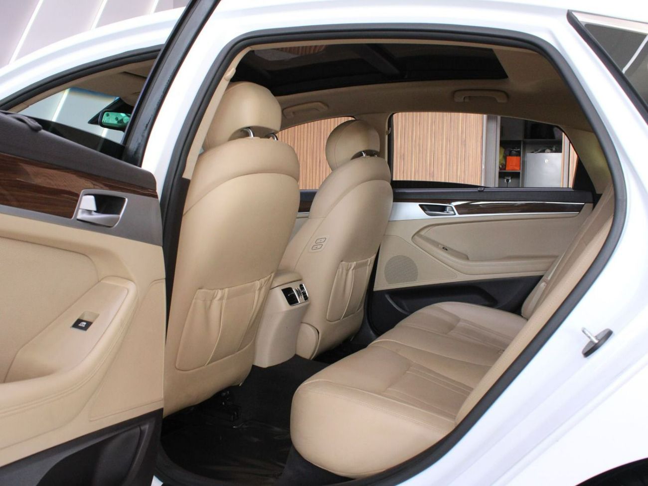 Hyundai Genesis Platinum 3.8L