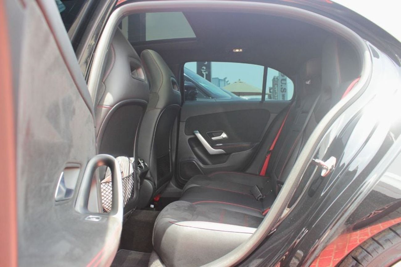 مرسيدس بنز A 35 AMG Std 2.0L