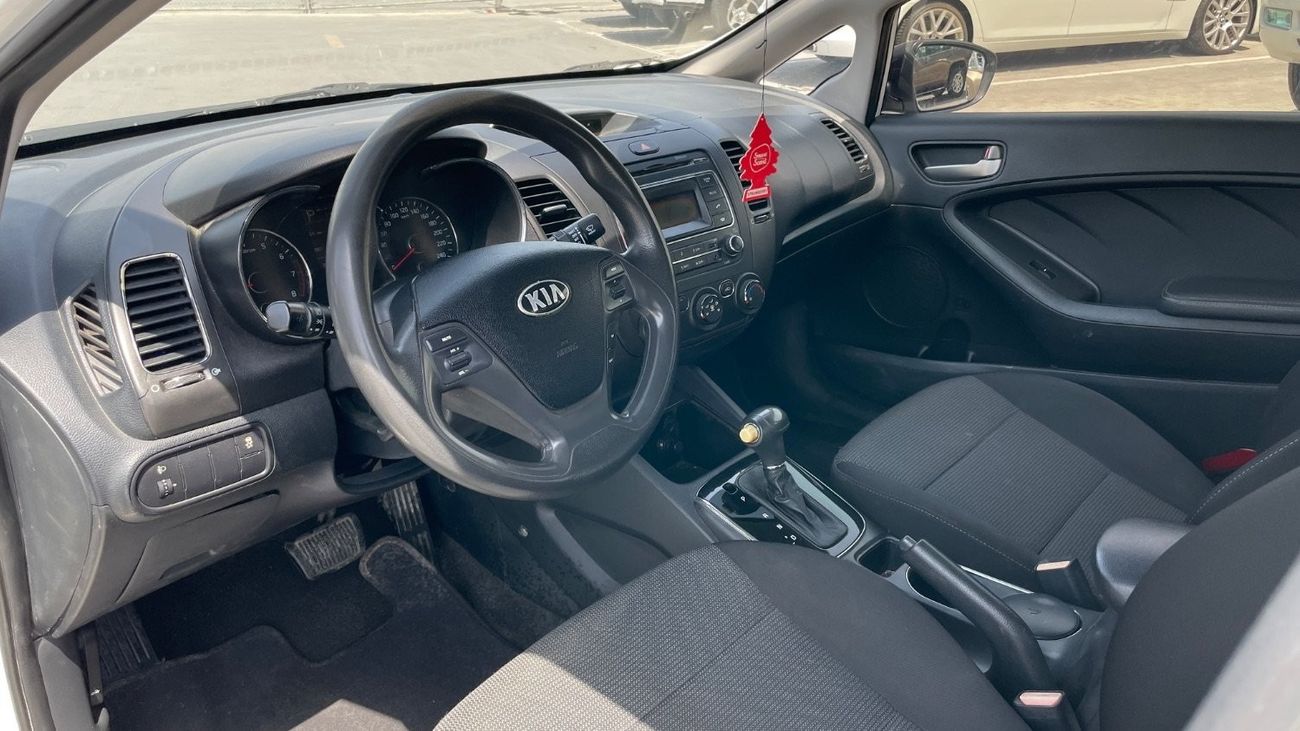 كيا سيراتو LX 1.6L Sedan GCC