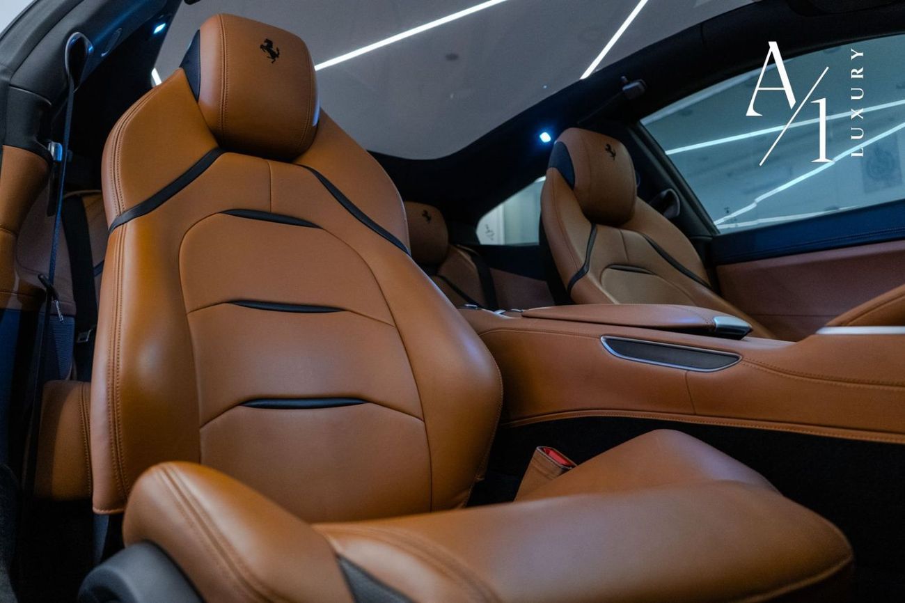 Ferrari GTC4 Lusso 2019 Ferrari GTC4Lusso Hatchback, Warranty, Full Ferrari Service History, Low Kms, GCC