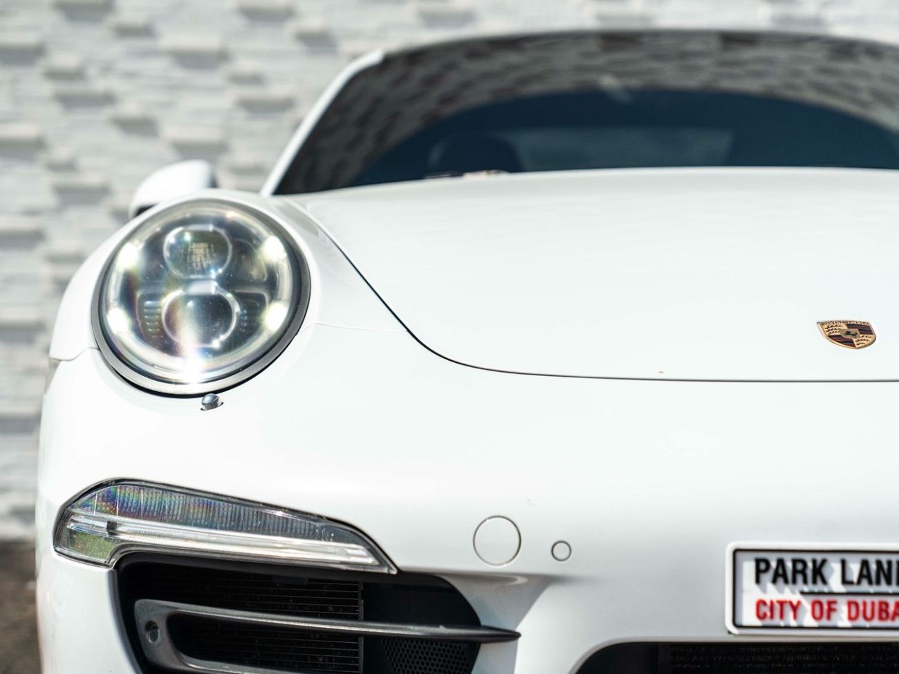 Porsche 911 911 CARRERA 4S • FULL OFFICIAL PORSCHE SERVICE HISTORY • STUNNING COLOUR COMBINATION