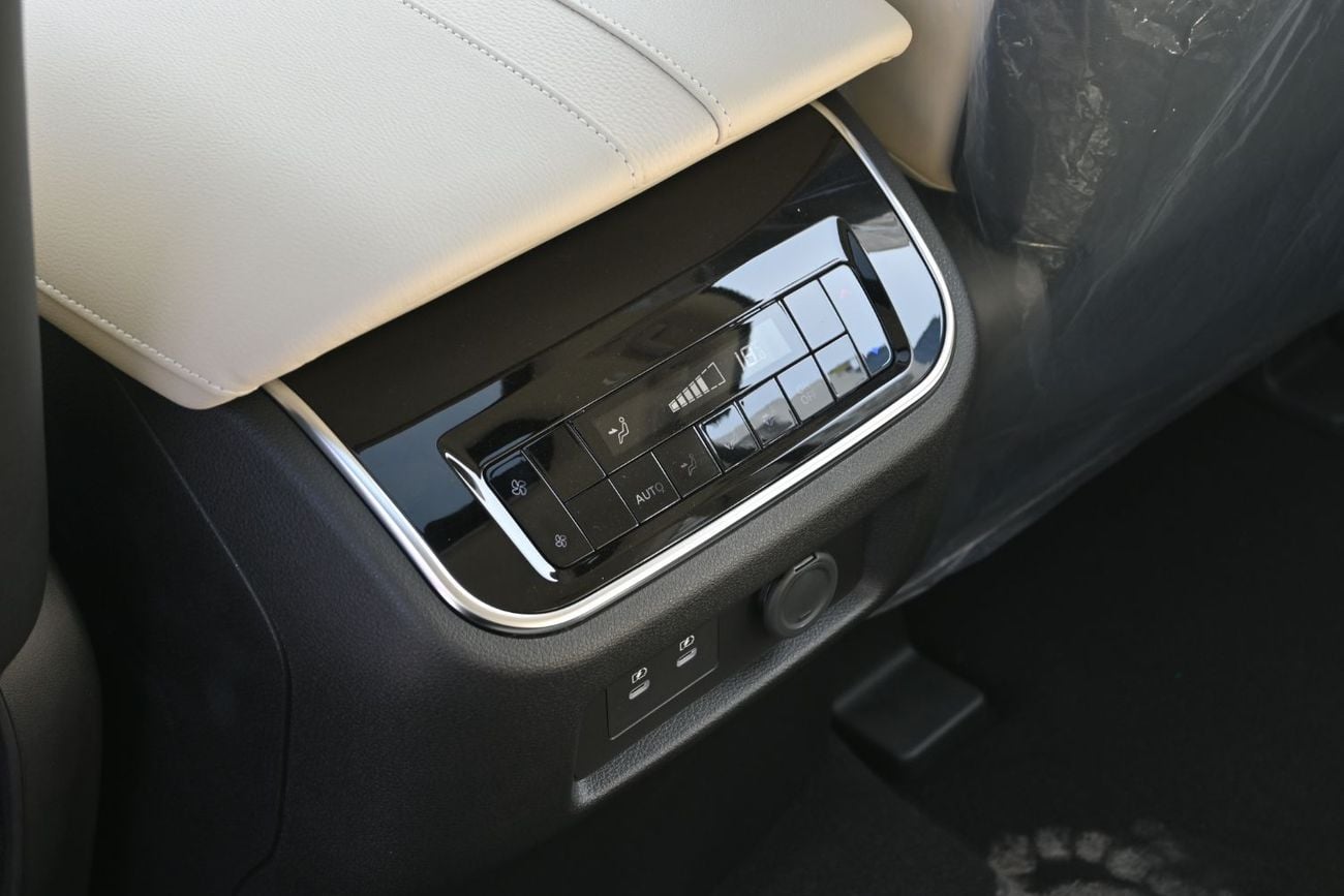 Nissan Patrol LE T2 3.5L NISSAN PATROL LE 3.5L TwinTurbo V6 Petrol 4WD, Model 2025, Color Grey