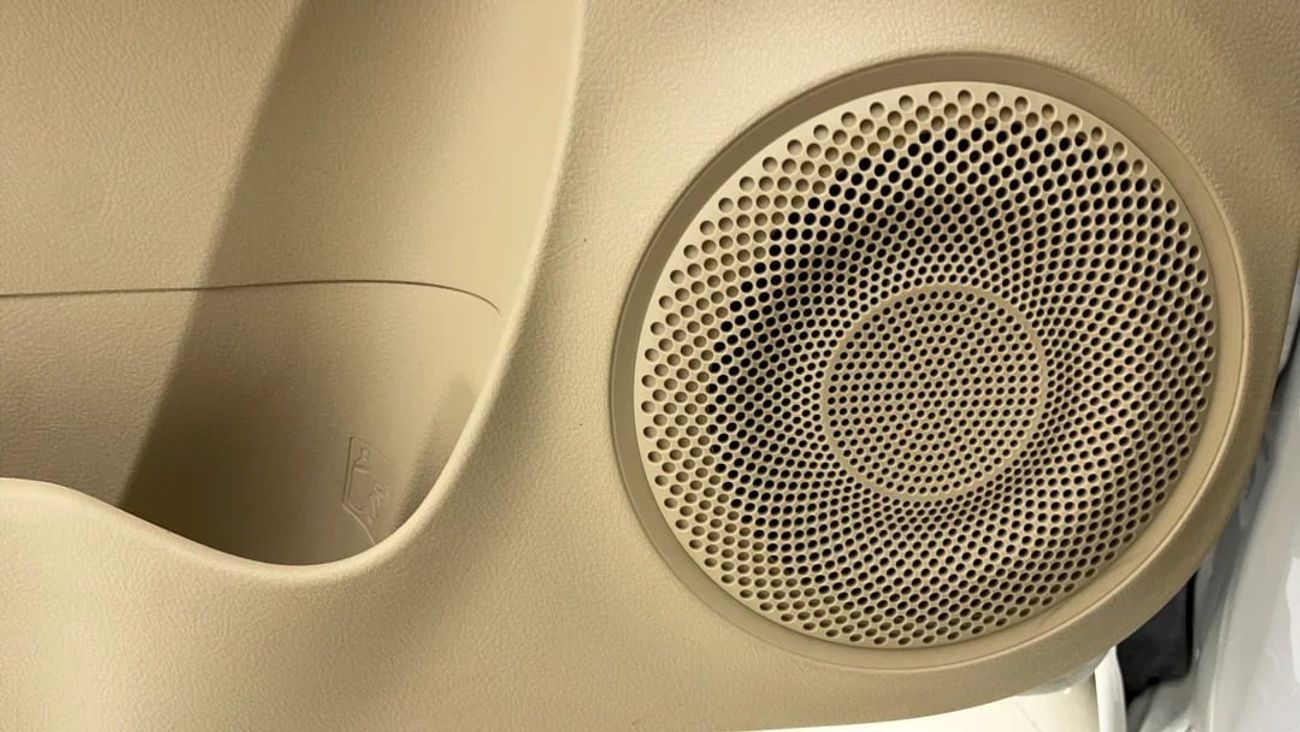 تويوتا يارس SE 1.5 | بدون دفعة مقدمة | اختبار القيادة في المنزل