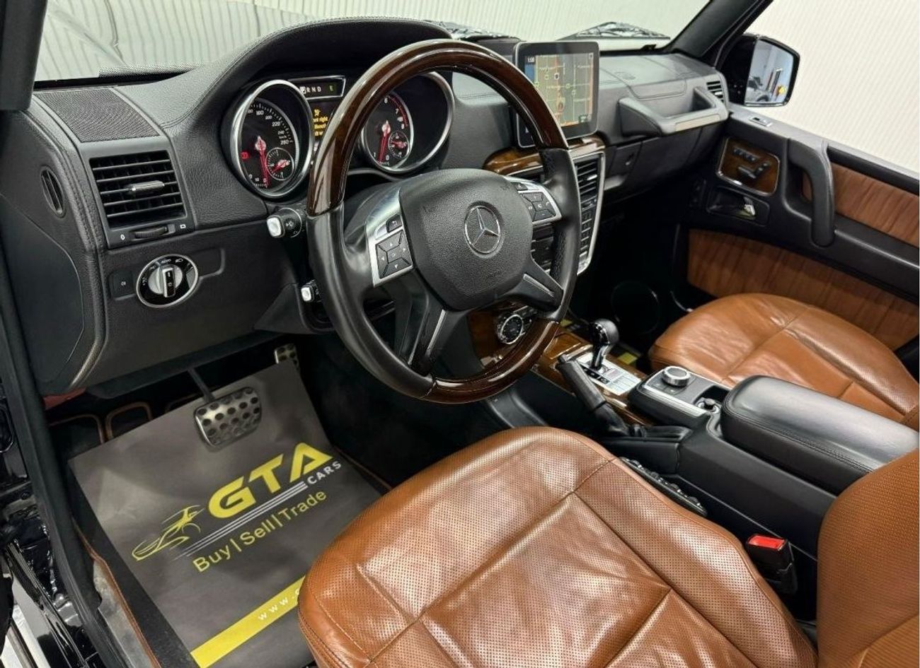 مرسيدس بنز G 500 Std 2017 Mercedes G500 AMG, Warranty, Service History, Full Options, Excellent Condiiton, GCC