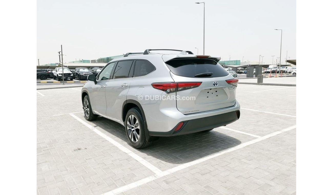 Used Toyota Highlander XLE ( Hybrid ) - 2021 - Silver 2021 for sale in ...