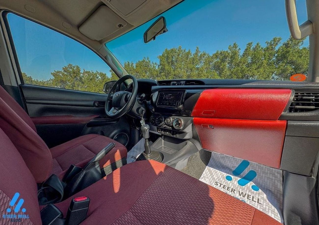 Toyota Hilux DLX 2.4L 4WD Diesel MT DC / Ready to Drive / GCC / Book Now!