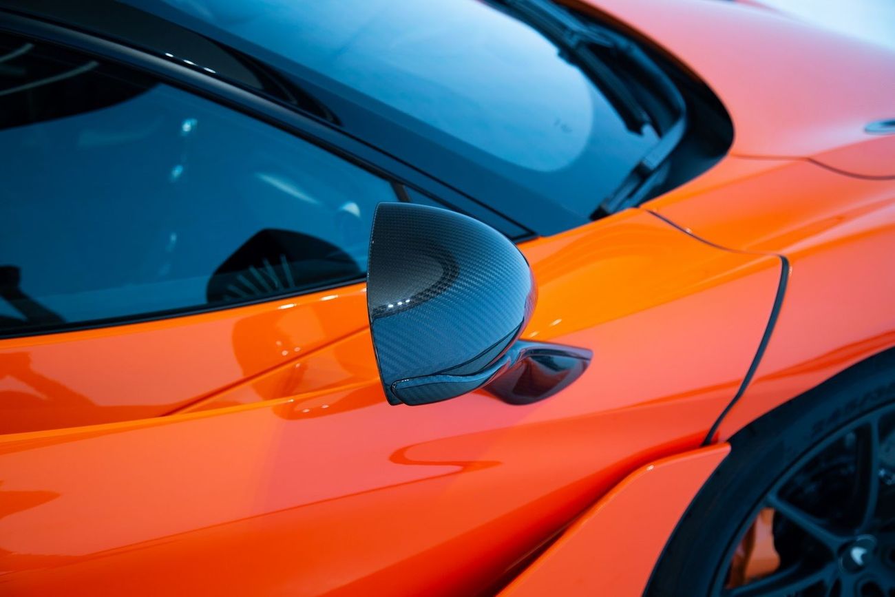 McLaren 765LT Std McLaren 765LT Full Carbon Fiber