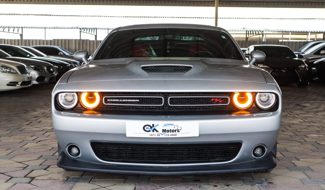 Dodge Challenger