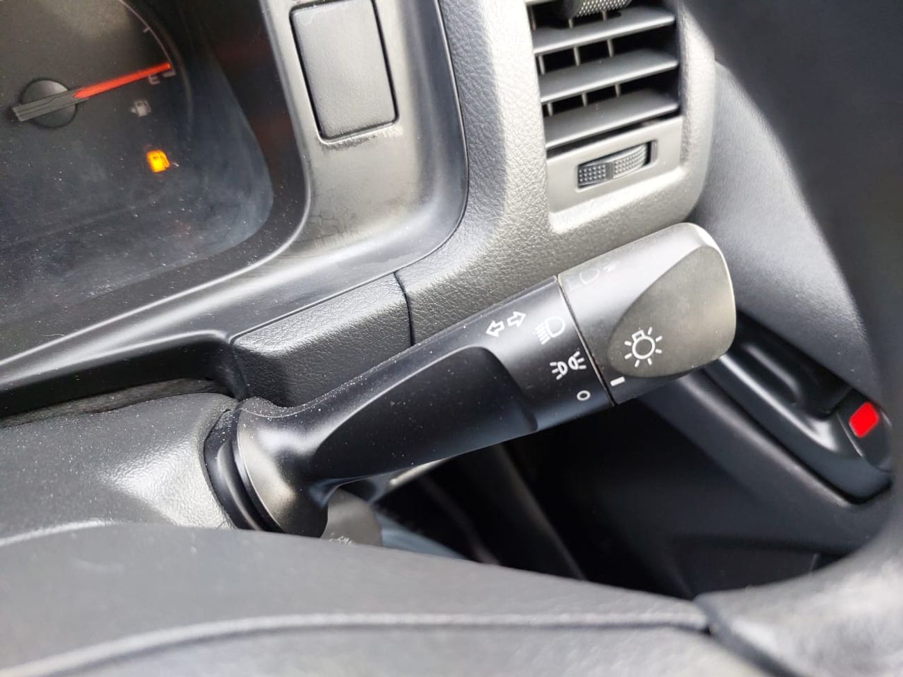 Toyota Hiace TOYOTA HIACE COMMUTER VAN RHD 2017 MODEL 2.7 L PETROL AUTOMATIC(PM81432)