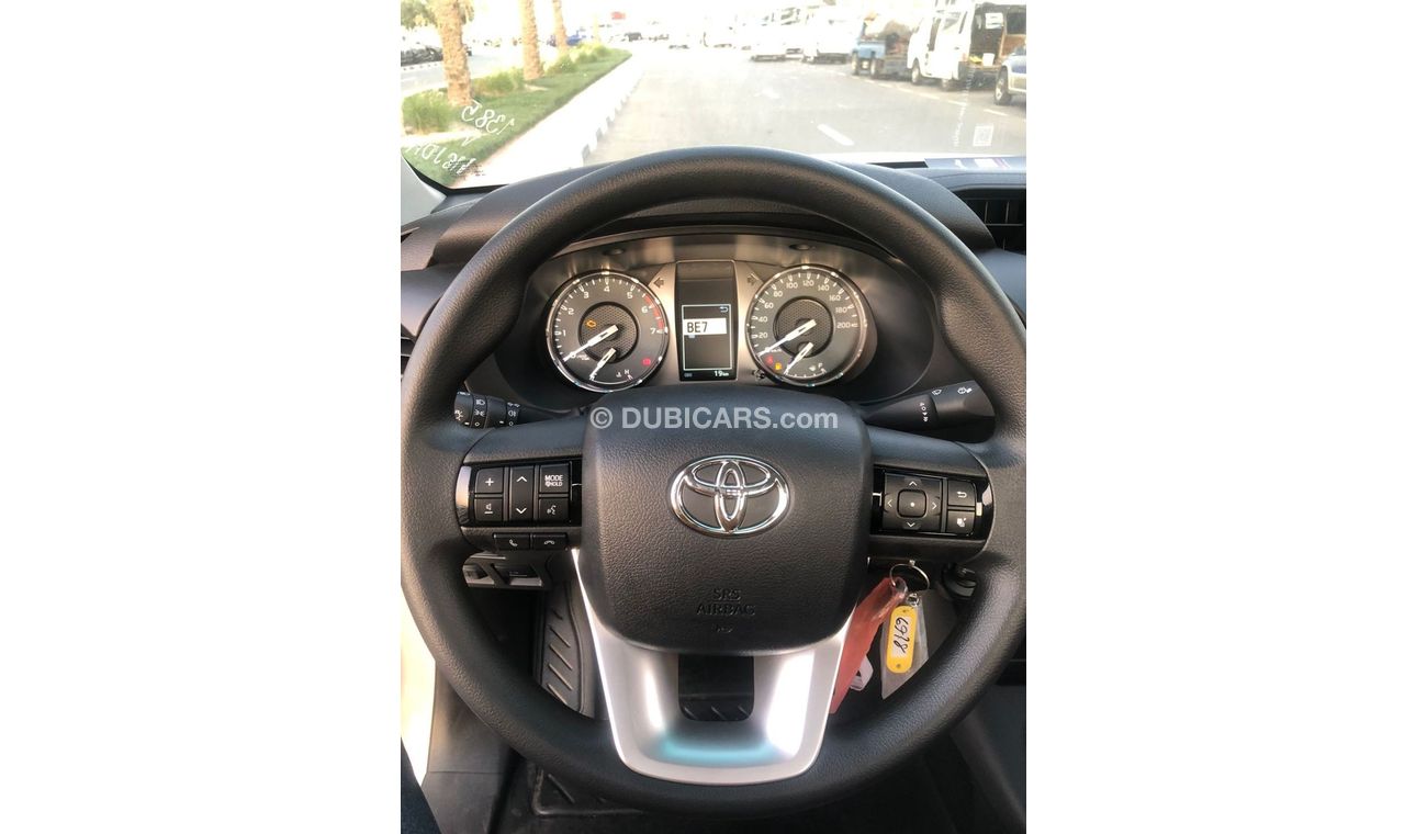Toyota Hilux TOYOTA_HILUX_2.7L_SINGLE_CAB_2023
