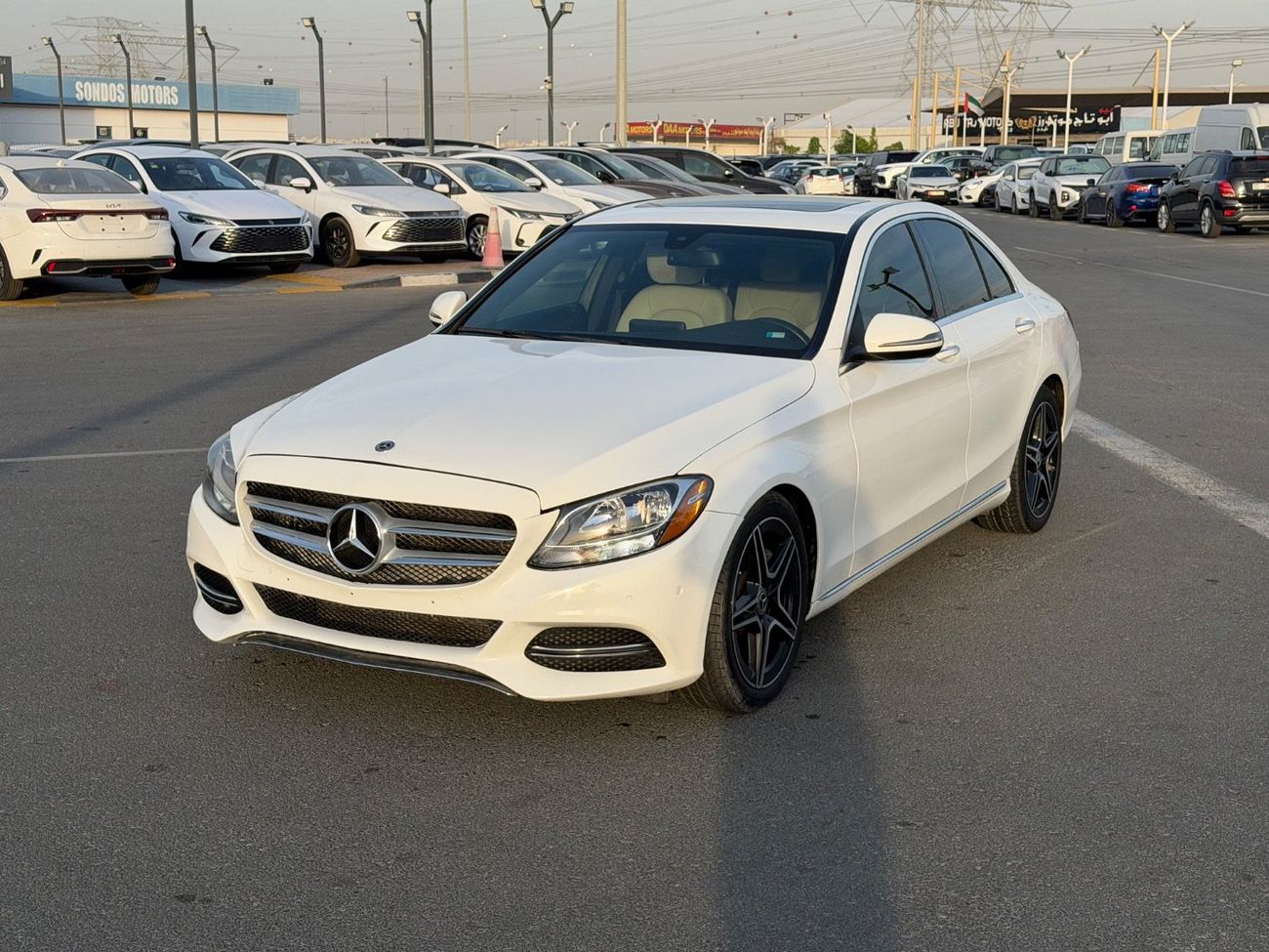 Mercedes-Benz C 300 Luxury 2.0L 2018 MERCEDES BENZ C300 FULL OPTIONS IMPORTED FROM USA