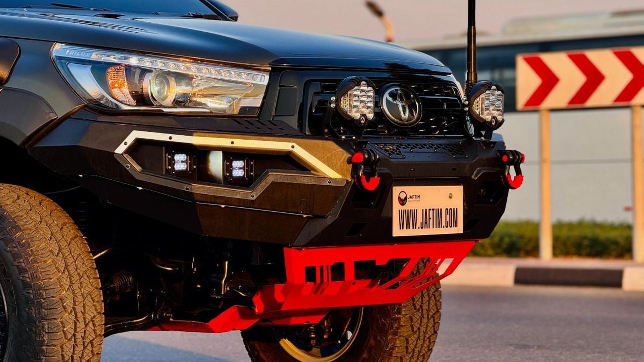 Toyota Hilux OFF ROAD MODIFIED | RHD | AWINING CAMPING TENT | 2018 | 2.8L DIESEL ENGINE | POWER SEAT | MANUAL TRA