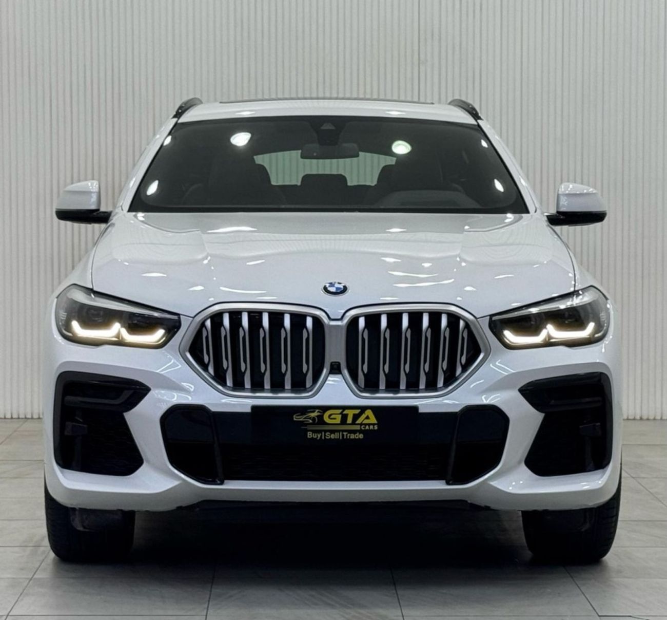 BMW X6 40i M Sport 3.0L 2022 BMW X6 xDrive40i M-Sport, 2027 BMW Warranty + Service Pack, Full Options, Very