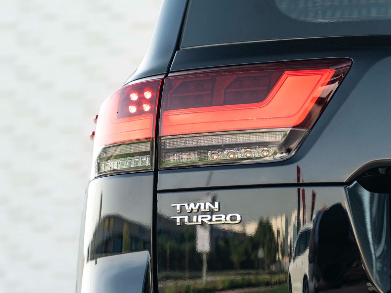 Toyota Land Cruiser GR-S 3.3L