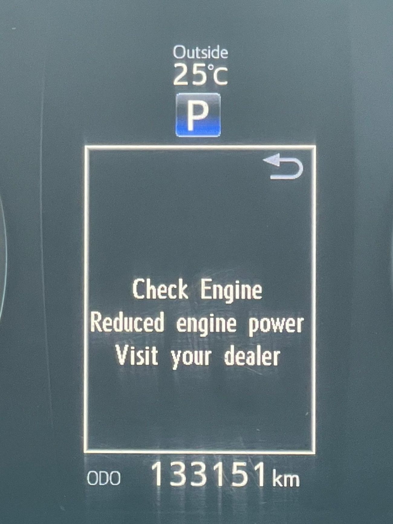 تويوتا هيلوكس SR5 FULL OPTION EXPORT FROM AUSTRALIA