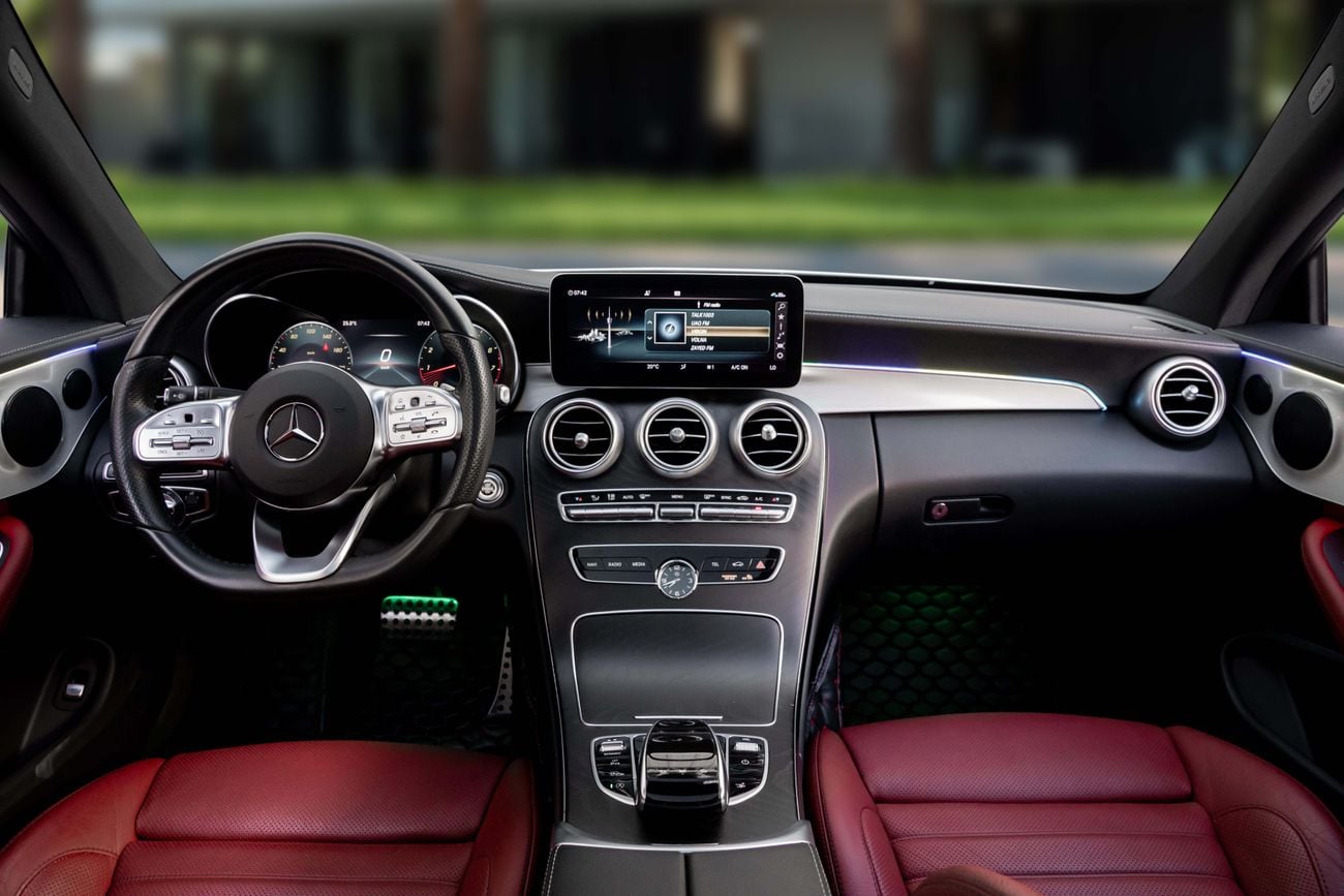 Mercedes-Benz C 200 C200 Coupe | 2,938 P.M | 0% Downpayment | Mercedes-Benz C-Class Coupe