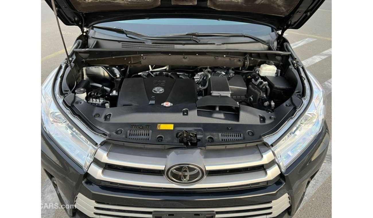 تويوتا هايلاندر 2018 TOYOTA HIGHLANDER XLE / AWD / FULL OPTION