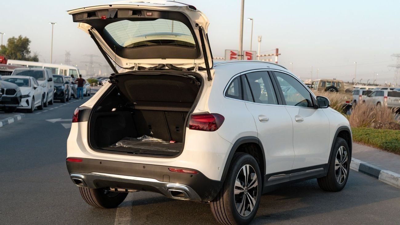 Mercedes-Benz GLA 200 2025 | MERCEDES GLA 200 [ EXPORT ONLY ]