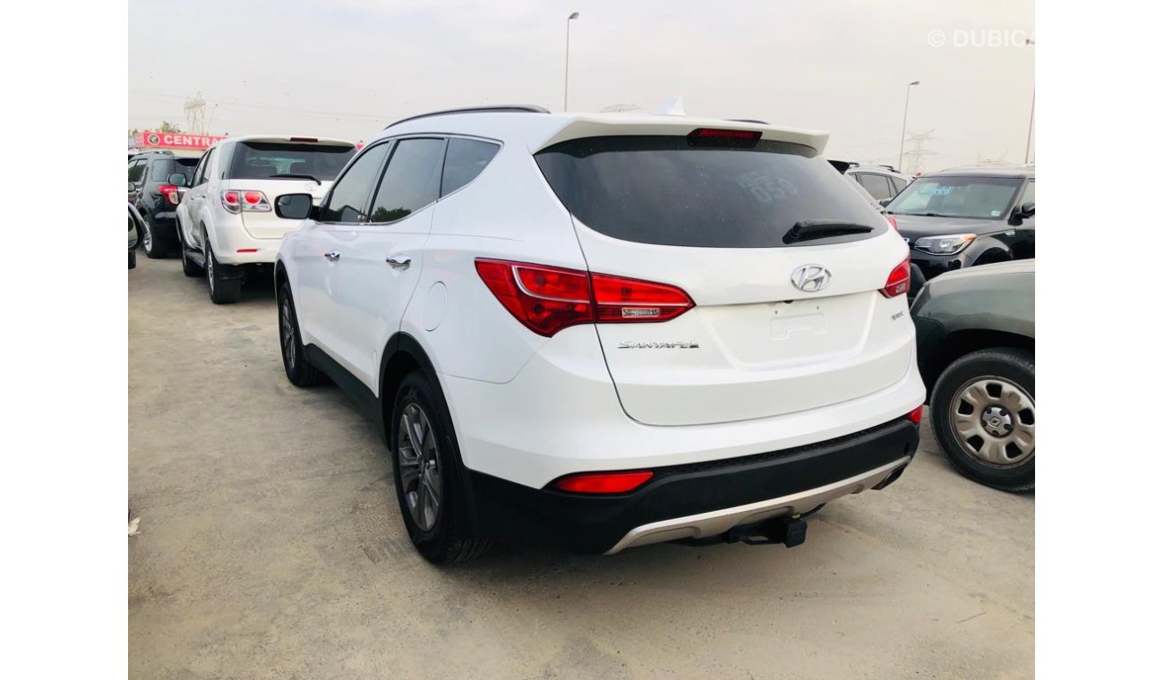 Hyundai Santa Fe EXCELLENT CONDITION - LOW MILEAGE - CONTACT US FOR BEST DEAL