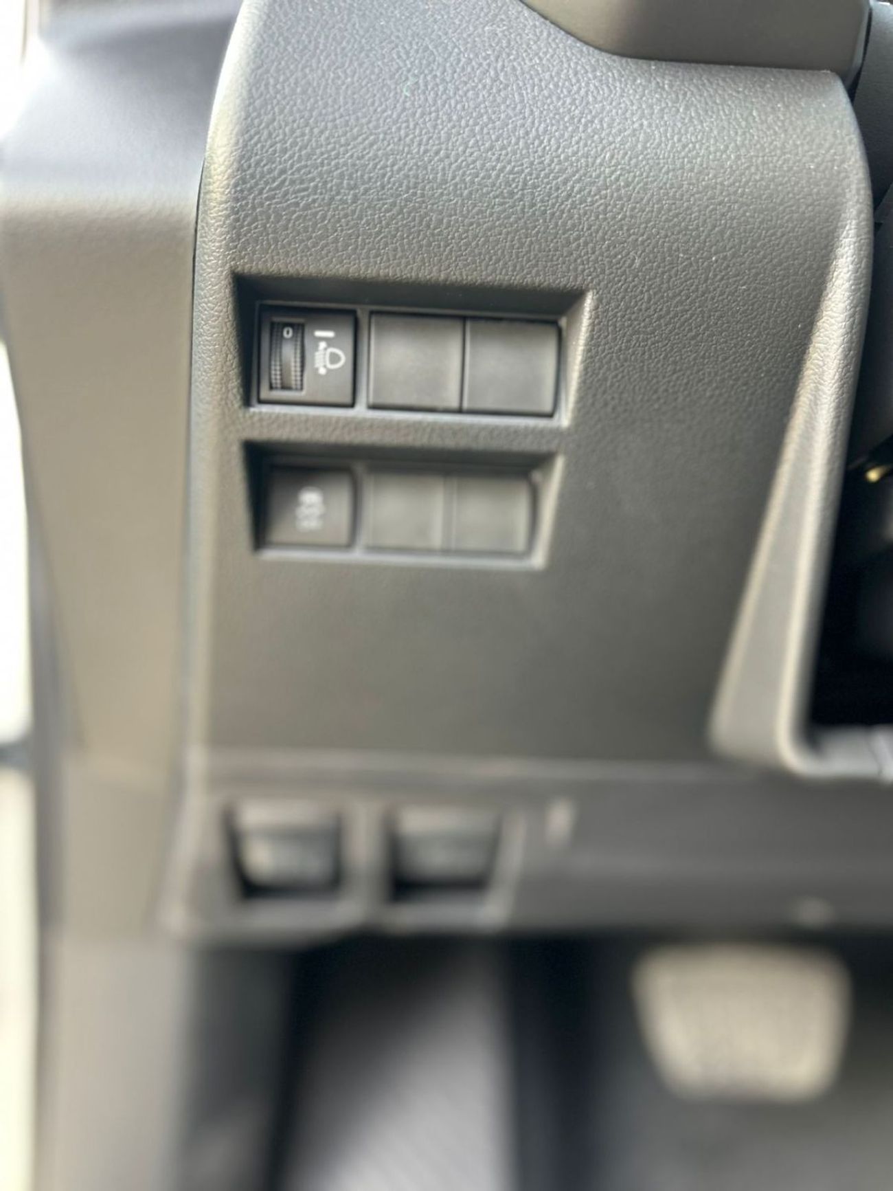 Toyota Land Cruiser GXR 3.5L