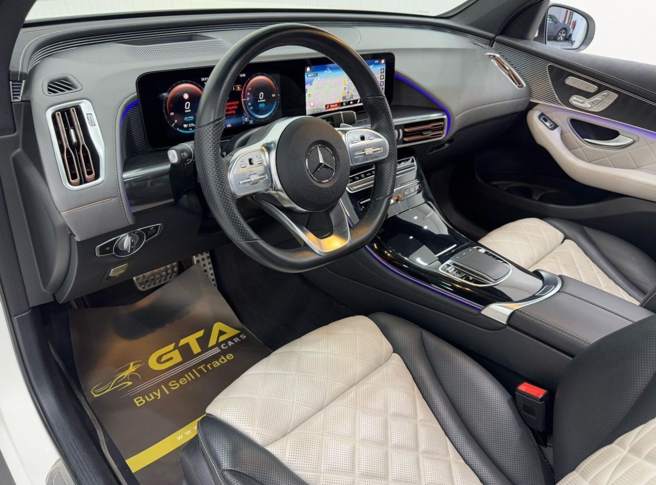 Mercedes-Benz EQC 400 4MATIC 2021 Mercedes Benz EQC 400 4MATIC, 2029 Mercedes Warranty + Service Pack, Very Low Kms, GCC