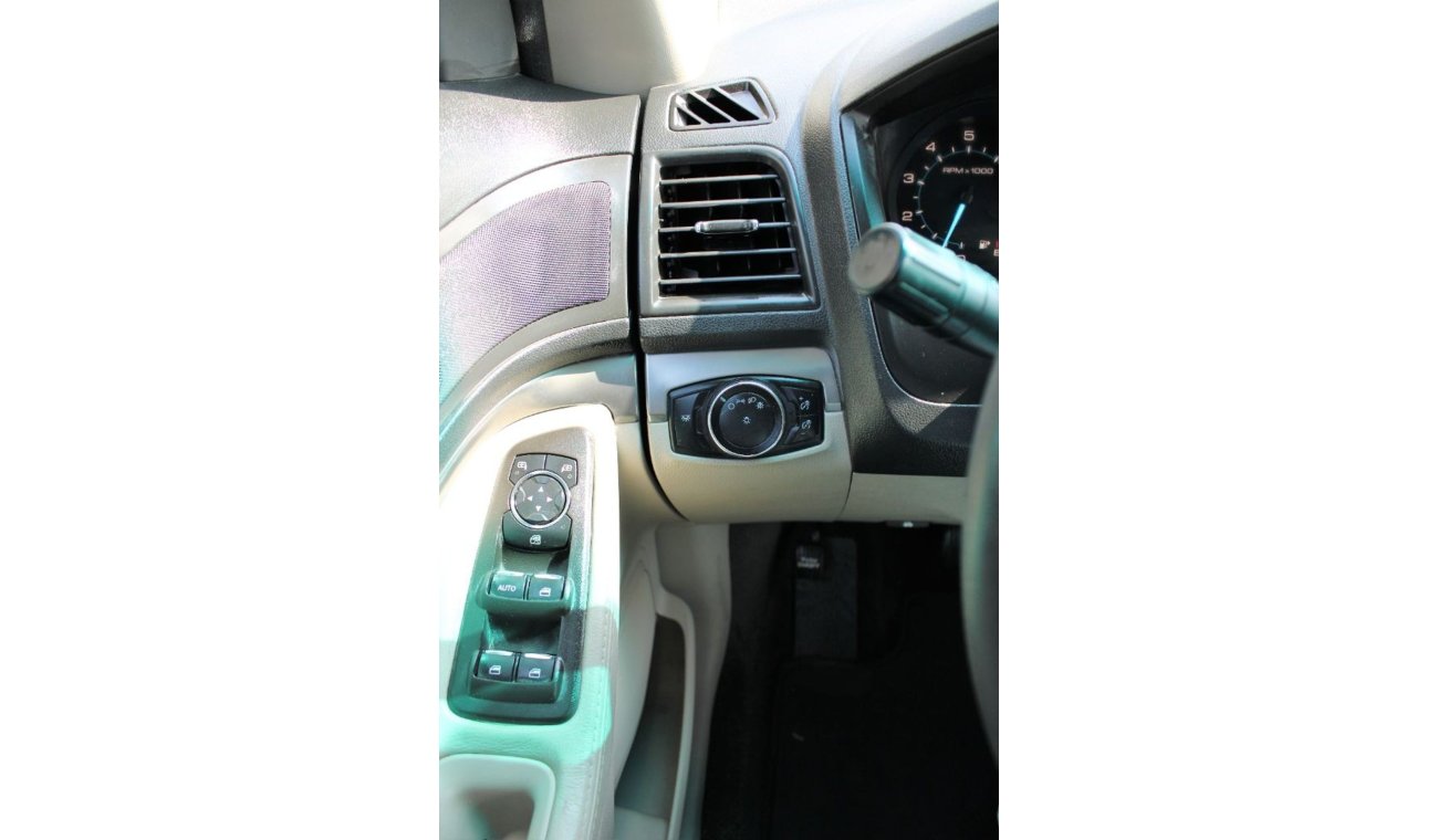 Ford Explorer ACCIDENTS FREE - ORGINAL COLOR - 2 KEYS - CA IS IN PERFECT CONDITION INSIDE OUT