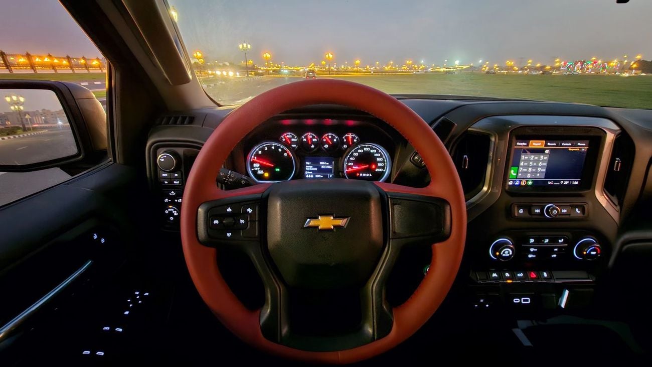 Chevrolet Silverado Custom K1500