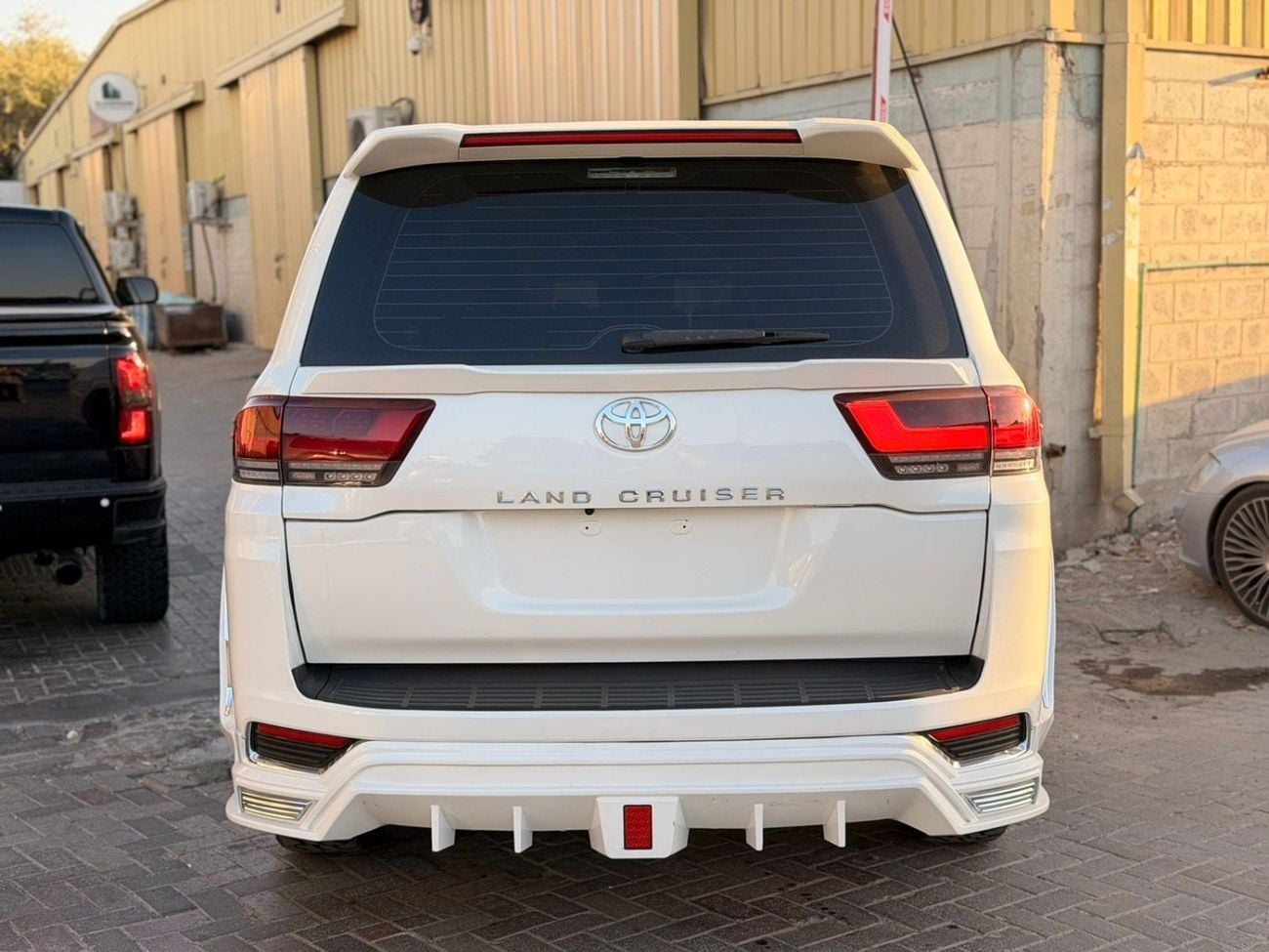 Toyota Land Cruiser GXR