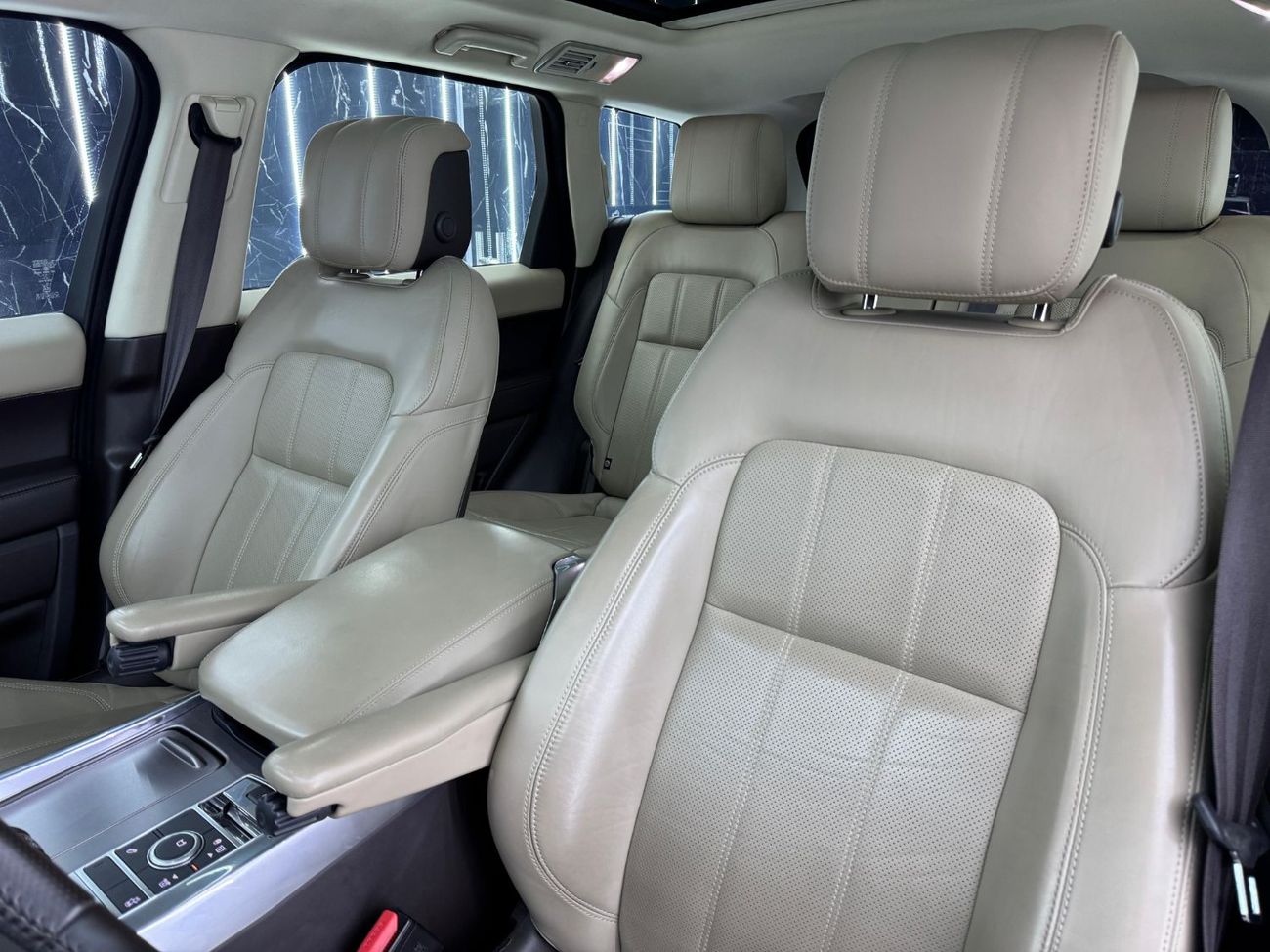 Land Rover Range Rover Sport HSE 3.0L (340 HP)