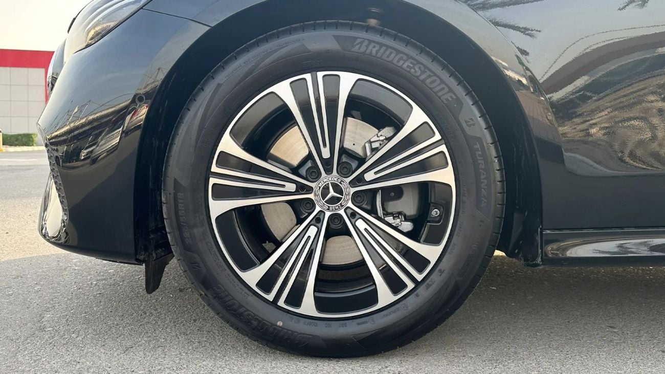 مرسيدس بنز E200 Mercedes-Benz E-Class E 200 (2026) - Korean Specs