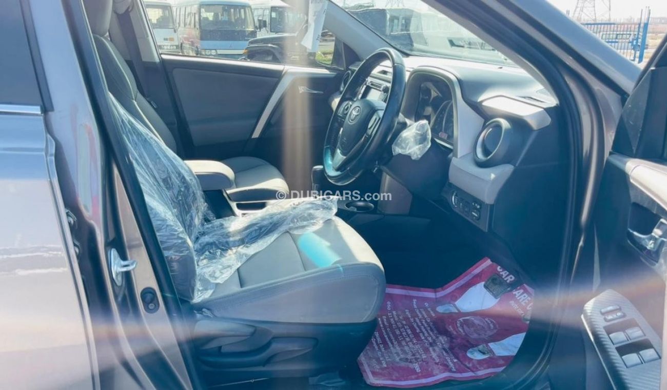 Toyota RAV4 2015 [Right Hand Drive] Push Start 2.5CC 4wd Leather Seats New Rims Premium Condition