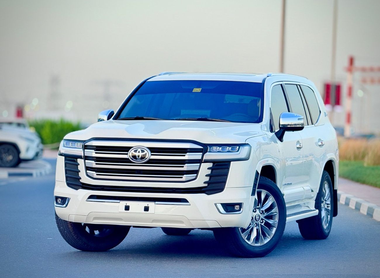 تويوتا لاند كروزر 2009 FACELIFTED 2025 WITH INTERIOR AND EXTERIOR FULL OPTION V6 GCC SPECIFICATION