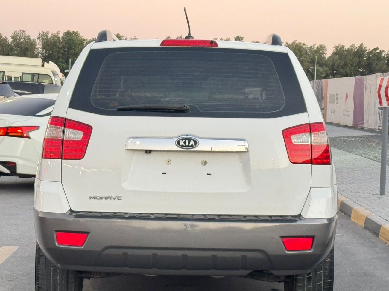 Kia Mohave In excellent condition and requires no expenses