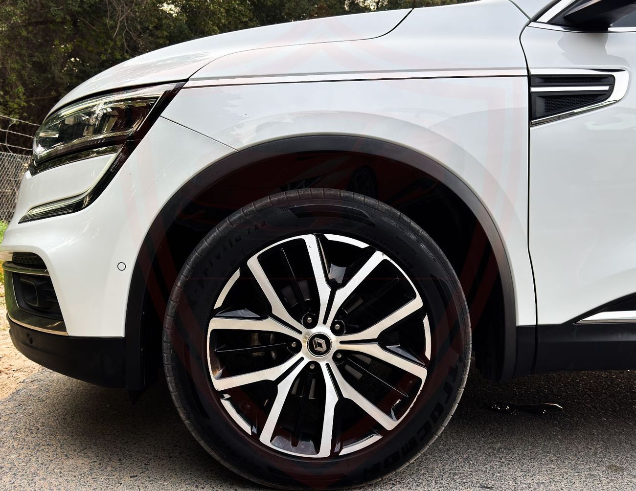 رينو كوليوس رينو كوليوس | 2.5 لتر | 2023 | كاملة المواصفات | خليجية | خالية من الحوادث | بحالة ممتازة | 1008 شهر